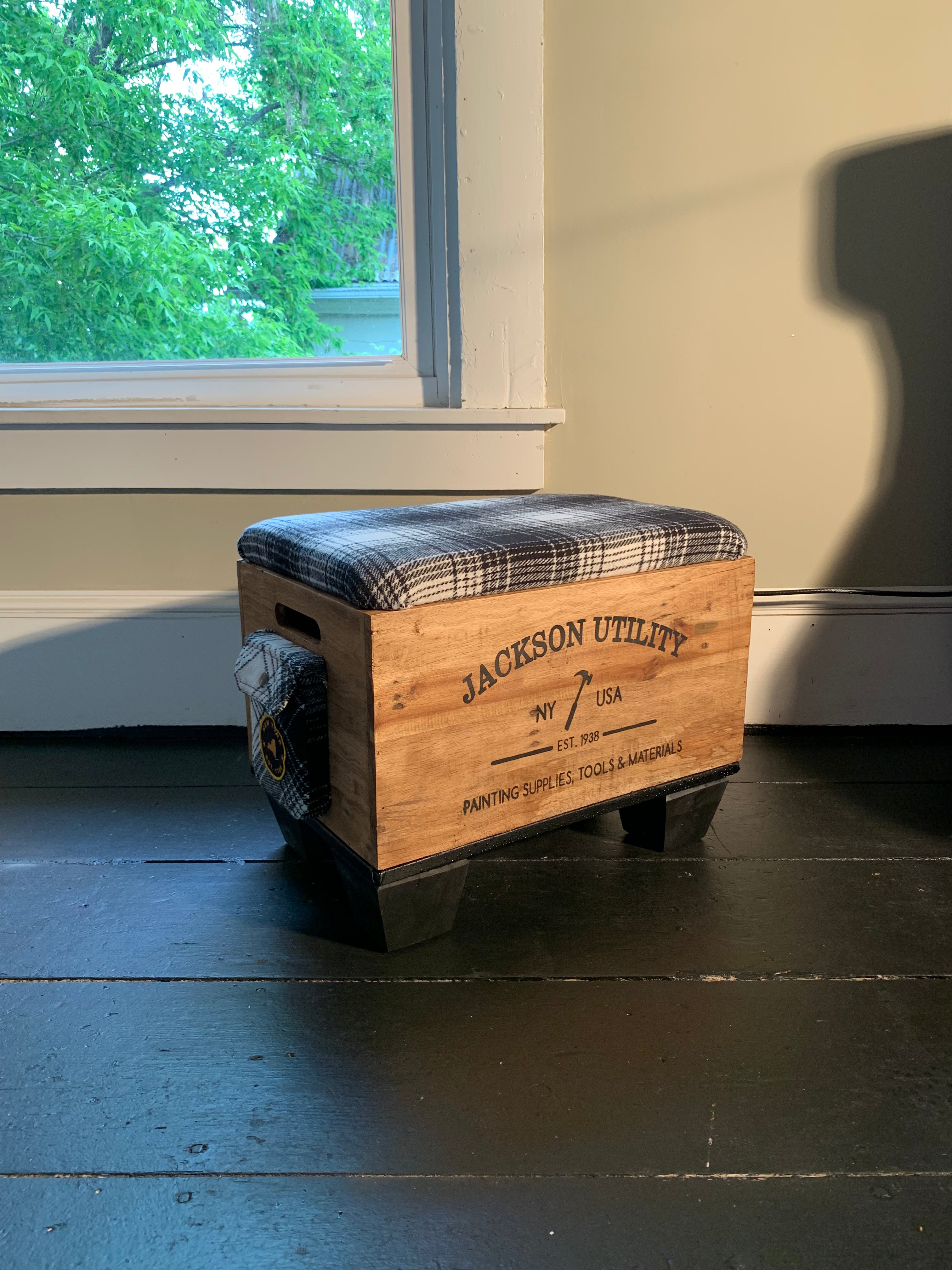 JACKSON UTILITY STORAGE OTTOMAN