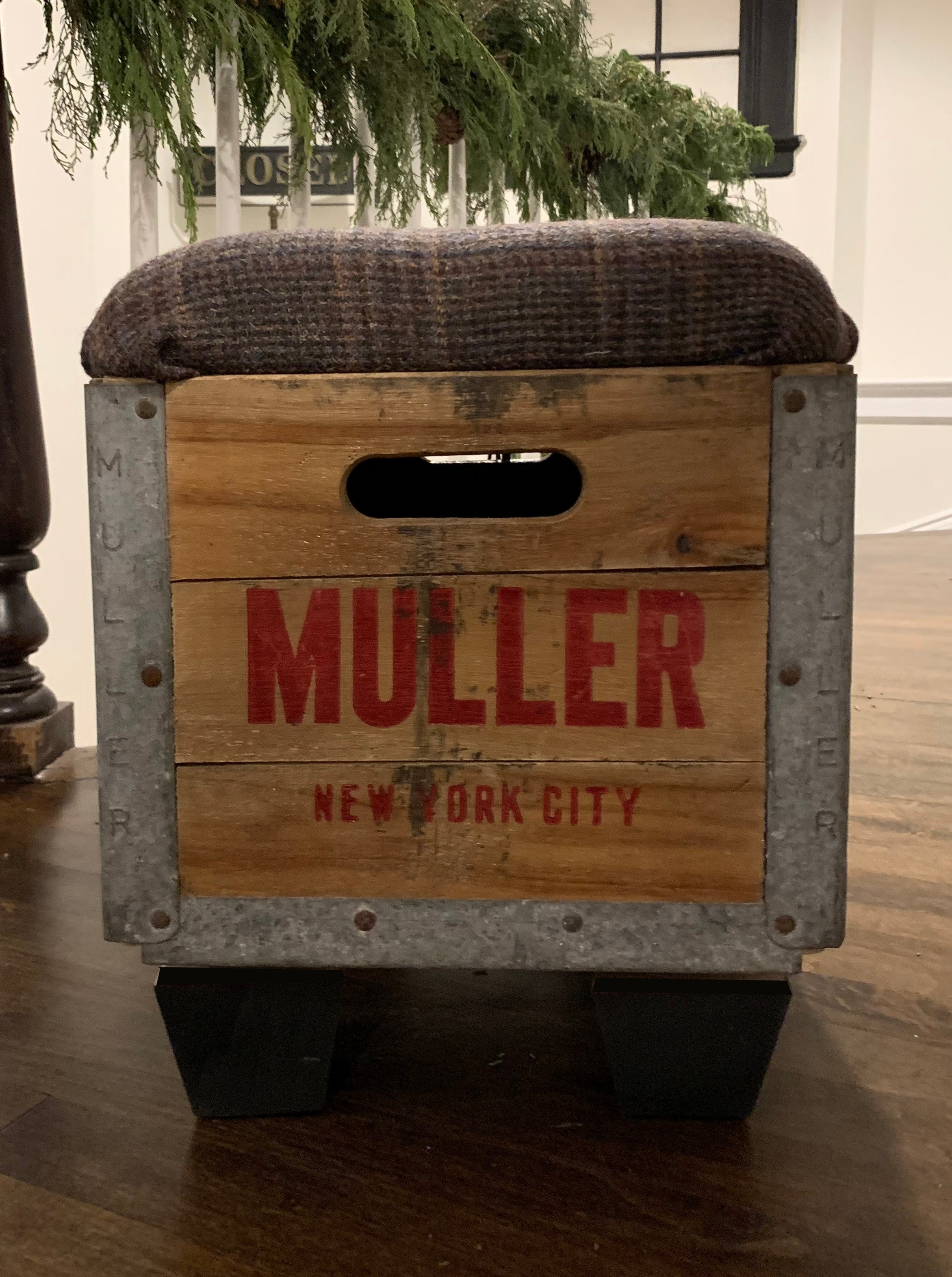 Muller Storage Ottoman