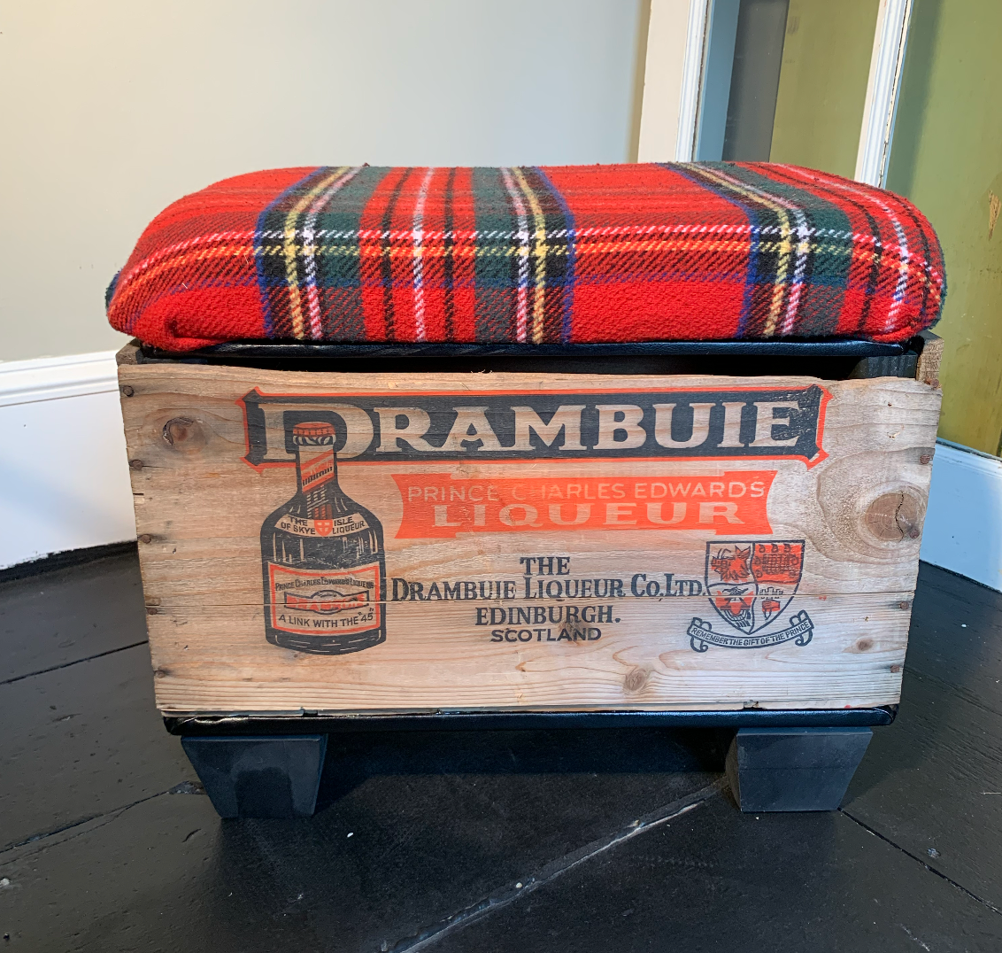 VINTAGE DRAMBUIE STORAGE OTTOMAN