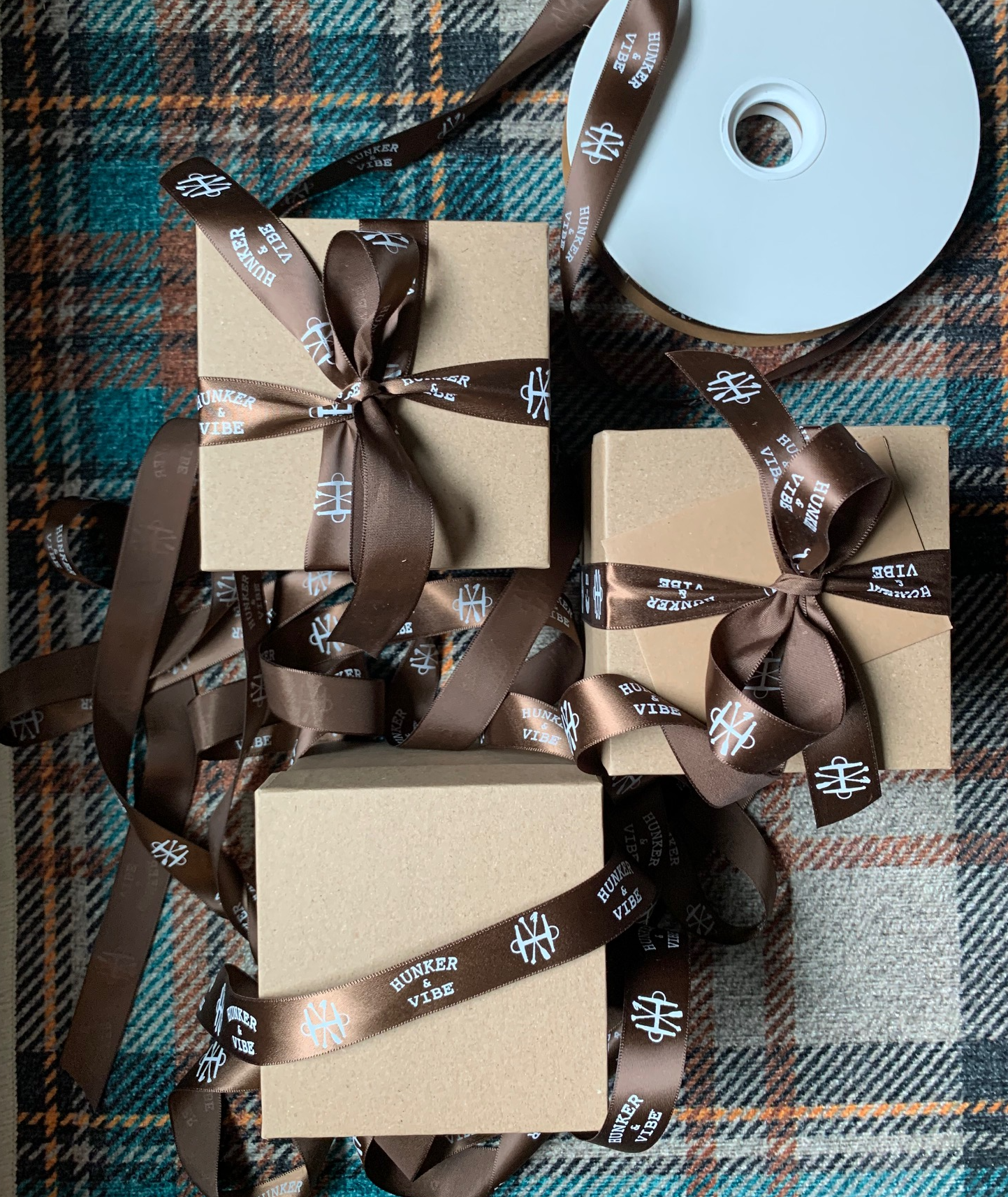 Hunker & Vibe Signature Gift Wrap