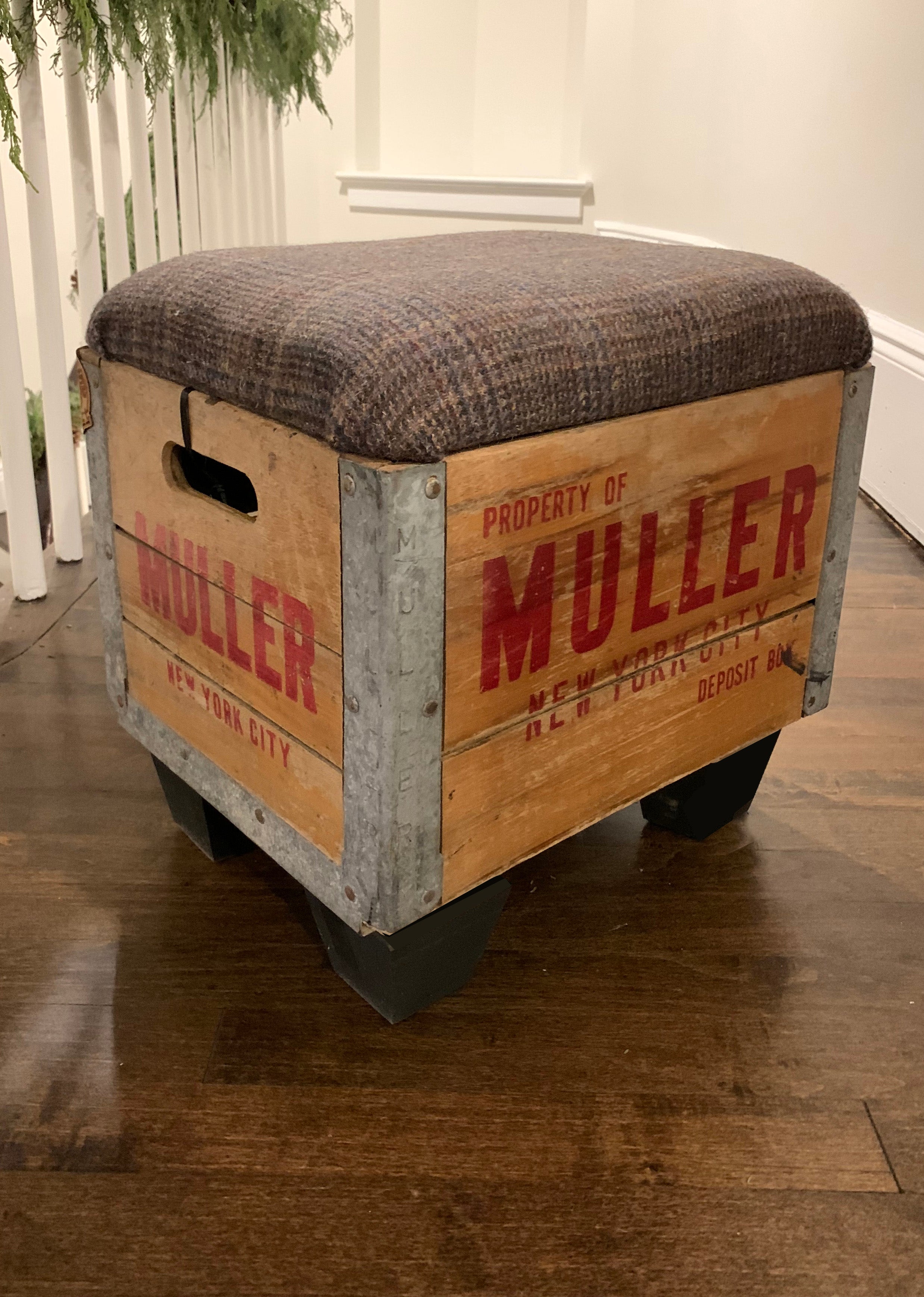 MULLER DAIRY STORAGE OTTOMAN